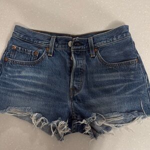 LEVI 501 SHORTS